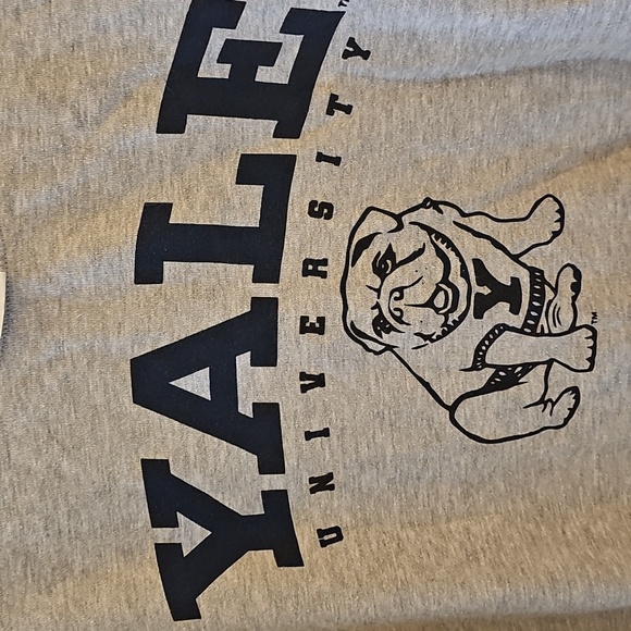 Yale University Gray Sweat Shirt - Picture 2 of 6